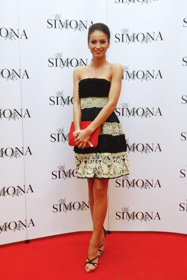 SIMONA a lansat Rosenthal şi Versace concept boutique. Vezi ce vedete au participat la eveniment 145564