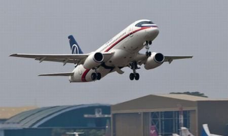 A fost găsită epava avionului rusesc dispărut deasupra Indoneziei 