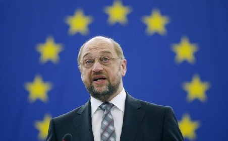 Parlamentul European: România are dreptul să adere acum la Schengen