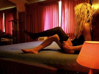 Prostituţie cu minore sub paravanul unui salon de masaj din Piteşti
