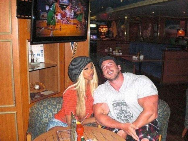 Când piţipoanca întâlneşte cocalarul ies scântei. Sunt combinaţia fatală (pentru noi), dar se potrivesc 100% 146465