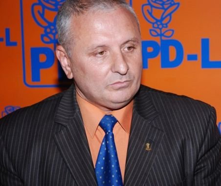 Candidatura liderului PDL Ialomiţa la preşedinţia Consiliului Judeţean a fost respinsă