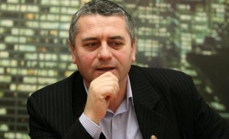 Cum vrea independentul Giurgiu să angajeze 21.500 oameni dacă devine primarul Clujului