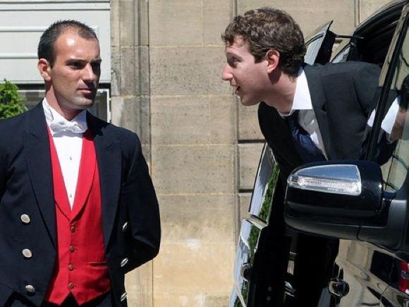 În câţiva ani va deveni cel mai bogat om al Planetei. Ce nu ştiai despre Facebook şi &quot;omul cu glugă&quot; 146986