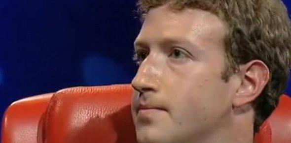 În câţiva ani va deveni cel mai bogat om al Planetei. Ce nu ştiai despre Facebook şi &quot;omul cu glugă&quot; 147019