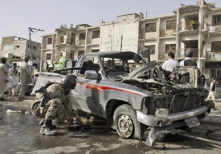 Siria. Şapte morţi şi 100 de răniţi în urma unui atentat cu maşină-capcană