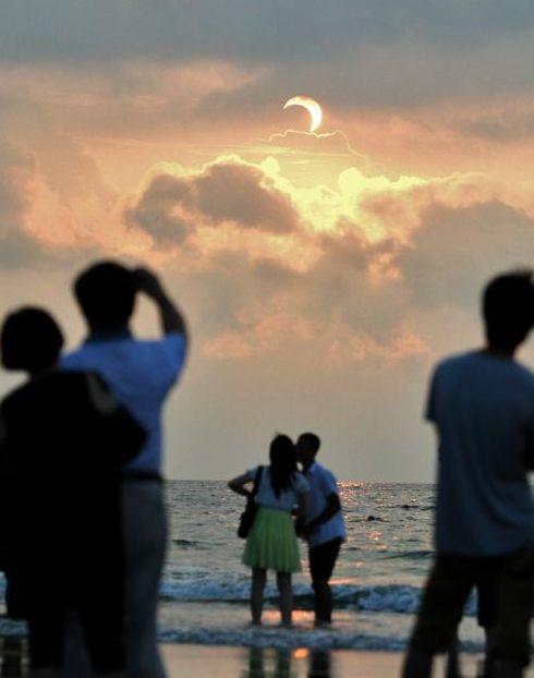 Imaginile care îţi vor tăia respiraţia. &quot;Cercul de foc&quot;, fenomenul care i-a uimit pe americani şi pe asiatici 147413