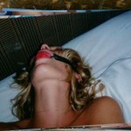 Sunt cele mai scandaloase imagini cu un model de talie mondială. &quot;Nu e drept! Mi le-au furat din calculator&quot; 147539