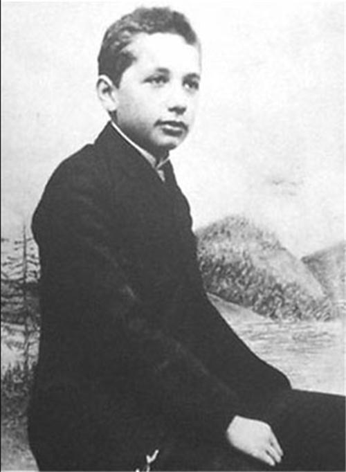 Cine au fost şi ce-au ajuns! Chiar şi cei mai cunoscuţi oameni au fost odată tineri 147932