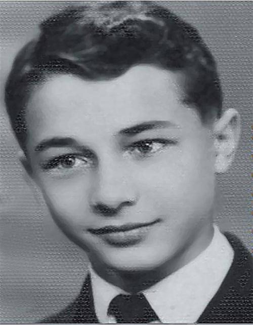 Cine au fost şi ce-au ajuns! Chiar şi cei mai cunoscuţi oameni au fost odată tineri 147941