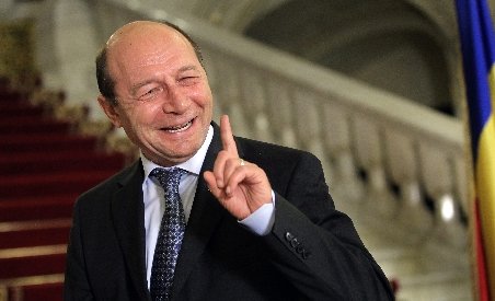 Preşedinţia anunţă că Traian Băsescu va participa la summitul informal al Consiliului European