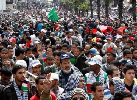 Casablanca. Zeci de mii de persoane protestează împotriva Guvernului islamist