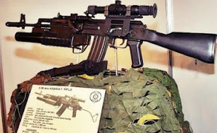 Statele Unite, un client fidel pentru armele româneşti. Vânzările de armament au crescut cu 30% în 2011 faţă de 2009