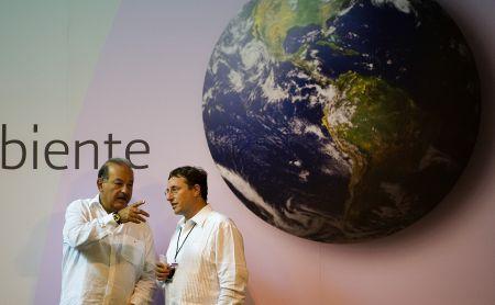 Cel mai bogat om din lume vrea să cucerească Europa. Îşi extinde imperiul telecom, printr-o achiziţie în Olanda 149052