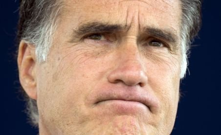 Mitt Romney, ironizat în presă după ce a scris &quot;A Better Amercia&quot; într-un mesaj electoral