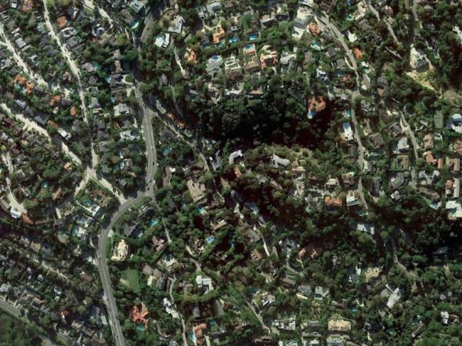 Cum se văd sărăcia şi bogăţia din satelit. Luxul este indicat de un factor care lipseşte foarte mult în România 149455