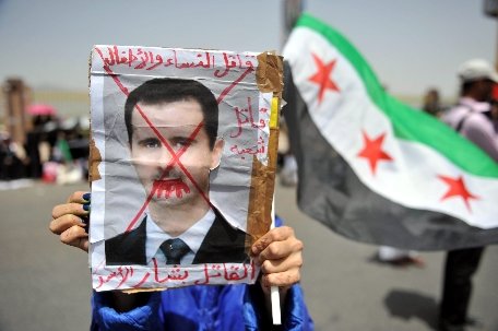 Siria. Peste 250.000 de oameni au protestat vineri în mai multe oraşe din Siria