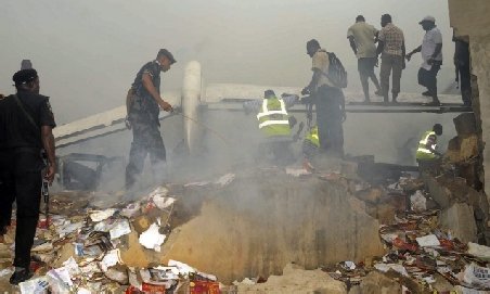 Bilanţul accidentului de avion din Nigeria a ajuns la 157 de morţi. Numărul victimelor ar putea creşte