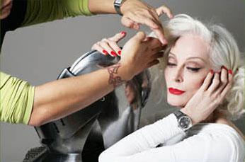 Când o vei privi nu-ţi vei da seama care e secretul ei. A sucit minţile bărbaţilor, dar toţi au avut prejudecăţi 150585