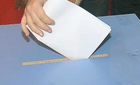 Bucureşti. O persoană din Sectorul 3 care şi-a filmat votul este cercetată de poliţişti