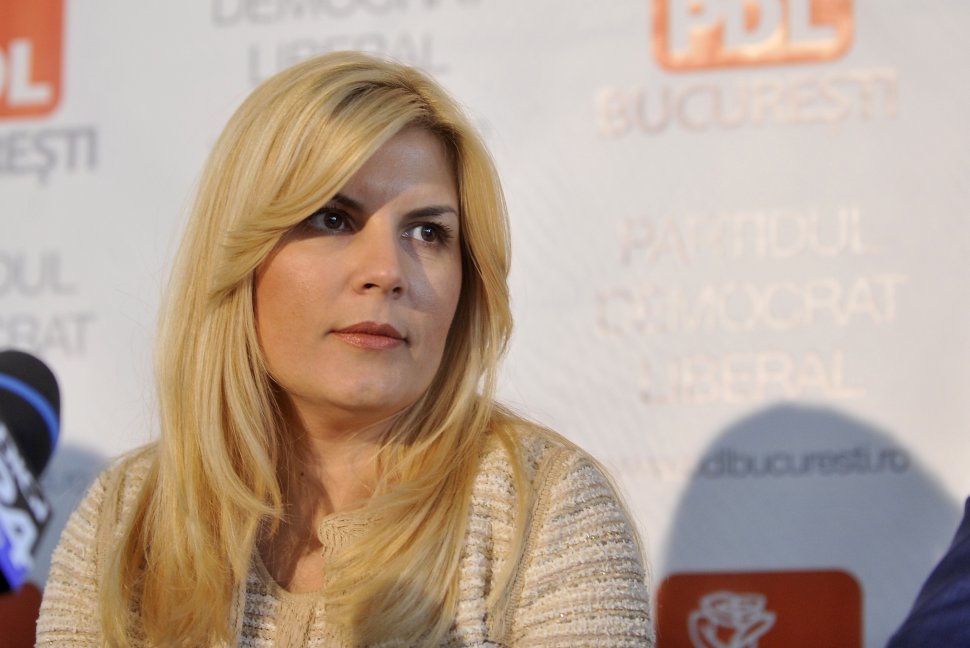 Elena Udrea a vrut să interzică presa la desigilarea urnelor. BEC i-a respins cererea 
