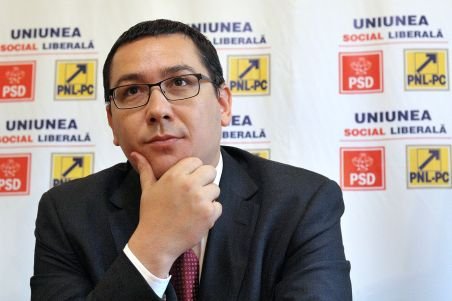 Ponta: „Ne ducem după Băsescu la Carrefour“. De ce au ieşit liderii USL la terasă