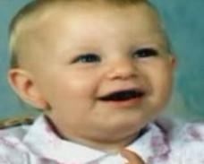 &quot;I-am nenorocit viaţa copilei mele! Pompierii au crezut că este o păpusă arsă&quot;. Povestea şocantă a copilei cu chipul topit 151660