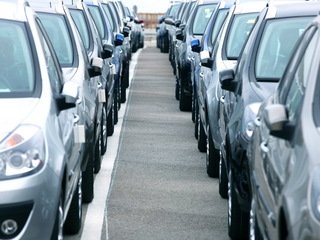 Rabla şi Dacia salvează piaţa auto din România. Suntem fruntaşi în UE la înscrierea maşinilor noi