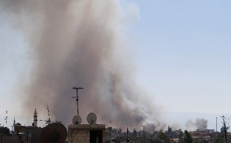 Oraşul Homs este sub asediu. Armata siriană a reluat bombardarea intensivă