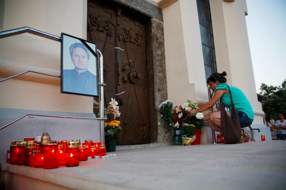 Ucigaşul preotului din Focşani a primit mandat de arestare pentru 29 de zile 152119