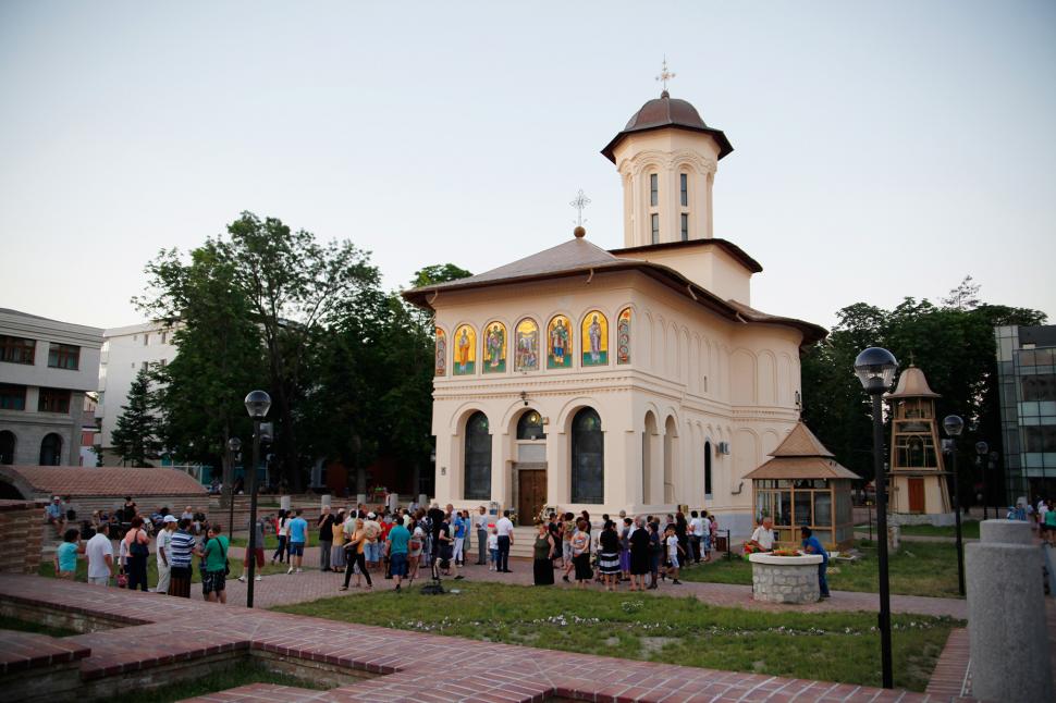 Ucigaşul preotului din Focşani a primit mandat de arestare pentru 29 de zile 152120