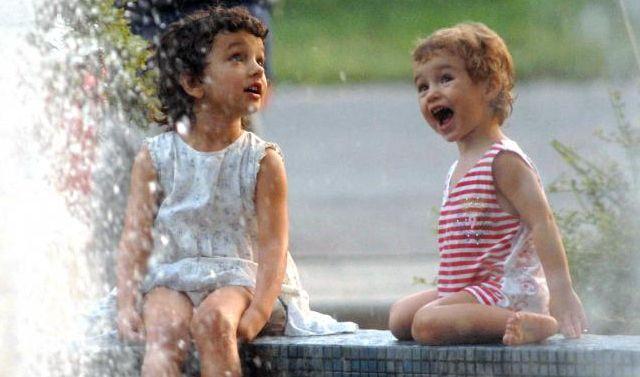 Avertizare de CANICULĂ. Temperaturile vor atinge 36 de grade. Vezi prognoza meteo 152238