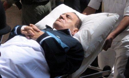 Fostul preşedinte egiptean Hosni Mubarak a suferit un atac cerebral 