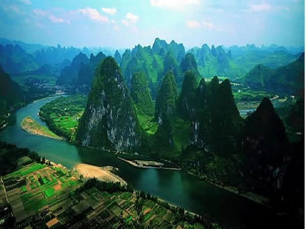 Imagini spectaculoase cu locul care a dat cei mai puternici oameni. Ţara care nu poate fi înfrântă 152484