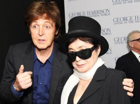 Yoko Ono, cea învinuită de mulți pentru destrămarea „The Beatles“, i-a urat „La mulți ani“ lui Paul McCartney, cel care a anunțat „moartea“ formației 152381