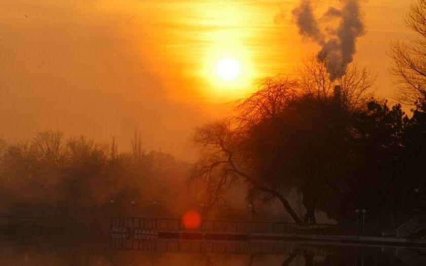 Europenii se coc la temperaturi extreme. Cod roşu de caniculă în Ungaria 152710