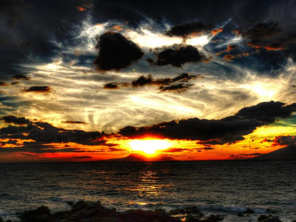 „Grădina Zeilor“, cumpărată de al şaselea miliardar al lumii. Locul nu are semafoare şi nici drumuri asfaltate 152876