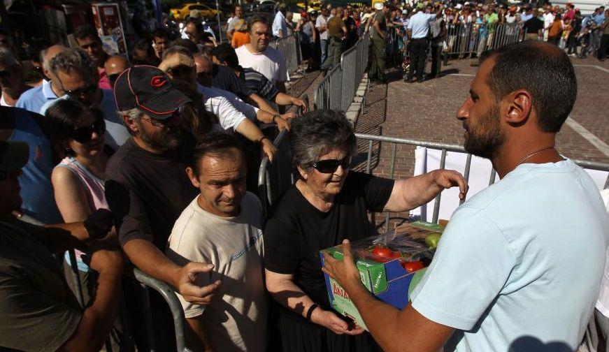 Au ajuns să moară de foame. Imaginea sărăciei care aminteşte de vremurile comunismului 153101