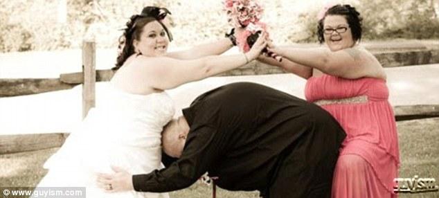 Li se citeşte fericirea pe chip. Fotografiile de la nunta lor spun povestea dezastrului în imagini 153142