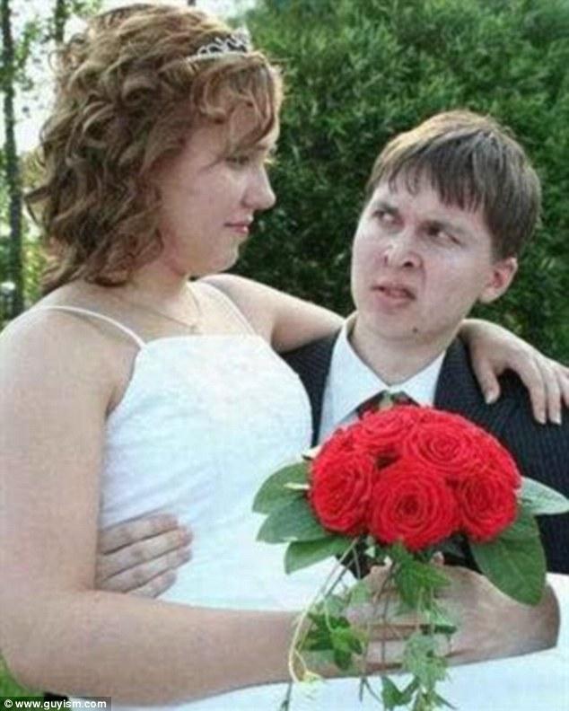 Li se citeşte fericirea pe chip. Fotografiile de la nunta lor spun povestea dezastrului în imagini 153152