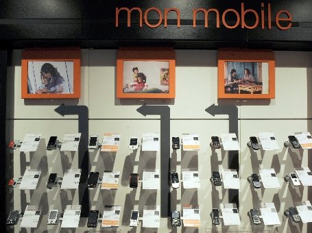 Income Magazine: Vezi aici care sunt cele mai bune telefoane în anul 2012