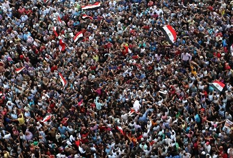 Ministrul de Interne egiptean a ordonat să fie ucişi toţi cei care vor ataca autorităţile, după anunţarea rezultatelor alegerilor prezidenţiale
