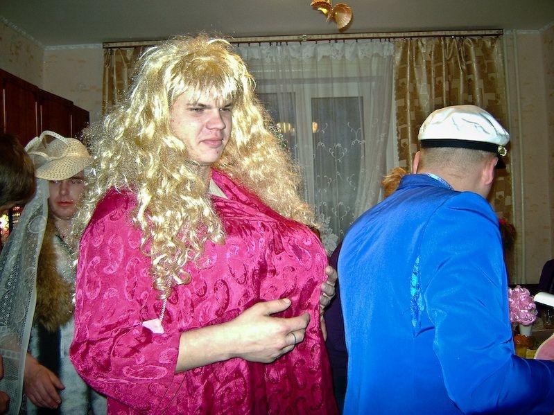 140 de milioane de oameni au râs de petrecerea burlacilor. Varianta rusească &quot;sex-alcoolizată&quot; la Marea Mahmureală 153718