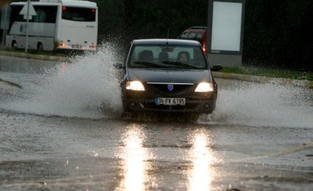 Avertizare de ploi însemnate şi intensificări ale vântului pentru zona Dobrogea