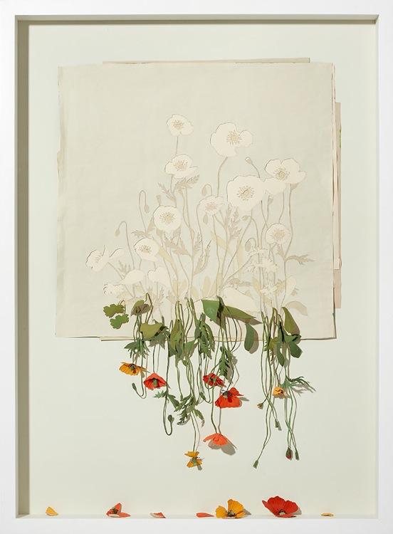 Ce pot face două mâini dibace: Sculpturi incredibile în...hârtie 153787