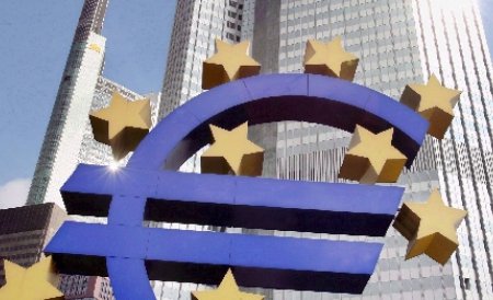 Zona euro s-ar putea transforma într-o federaţie politică, în zece ani, conform unui proiect