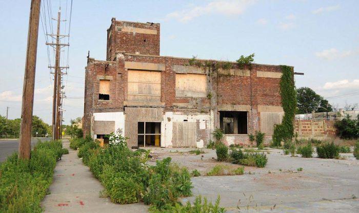 Era una din perlele Americii, dar acum pare un loc bântuit. Oamenii sunt marionetele destinului 153938