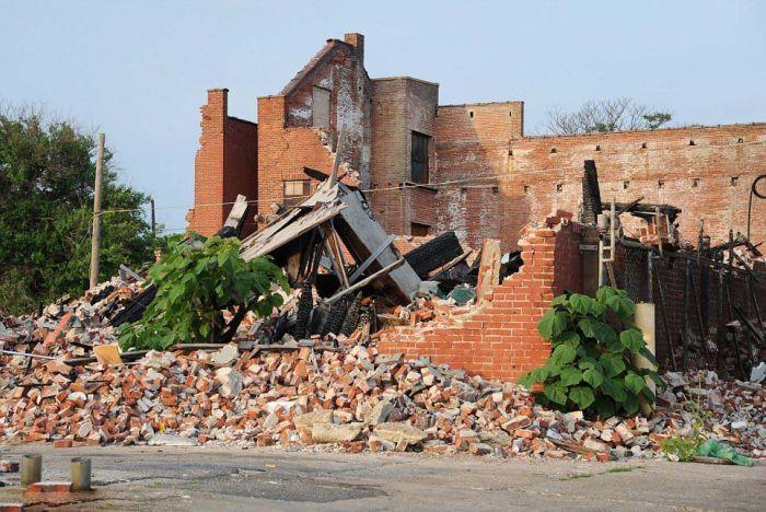 Era una din perlele Americii, dar acum pare un loc bântuit. Oamenii sunt marionetele destinului 153940