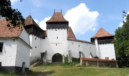Reportaj Reuters despre satul Viscri. Jurnaliştii au vrut să vadă ce l-a atras atât de tare pe Prinţul Charles