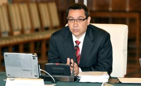 Ponta: Adrian Năstase nu mai e membru PSD, din momentul condamnării definitive